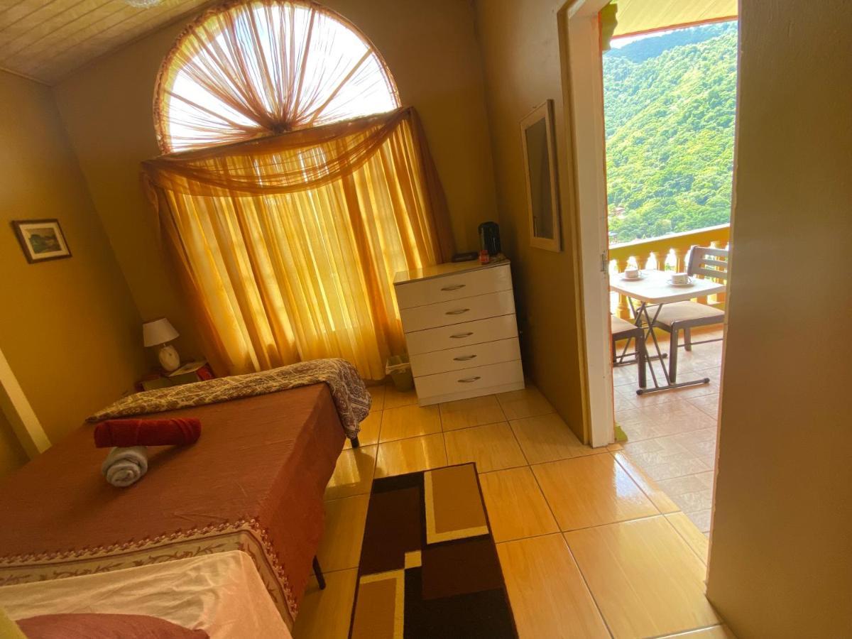 Mountain Palace Saint Joseph エクステリア 写真